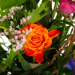 Boeket Kleurrijke Verrassing Middel -Natur Bloemen Winkel boeket kleurrijke verrassing boeketten 3