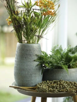 Plantenschaal Ryan - D28 X H13cm - Shiny Blue 7 Plantenschaal Ryan - D28 X H13cm - Shiny Blue -Natur Bloemen Winkel bowl ryan shiny blue keramiek d28 h13 schaal 7 13