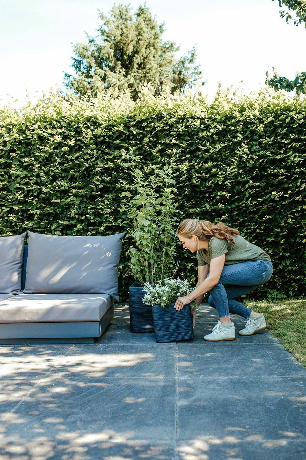 Capi Plantenbak Vierkant Nature Rib NL - L40 X B40 X H40cm - Zwart 5 Capi Plantenbak Vierkant Nature Rib NL - L40 X B40 X H40cm - Zwart - Afbeelding 3