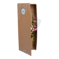 Boeket De Lente Klein 13 Boeket De Lente Klein -Natur Bloemen Winkel verpakking boeket dicht 1 25